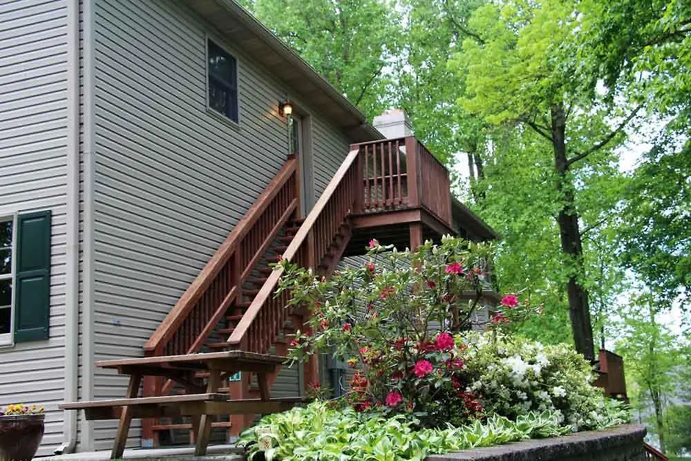 Rocky Acre Farm Bed & Breakfast-1